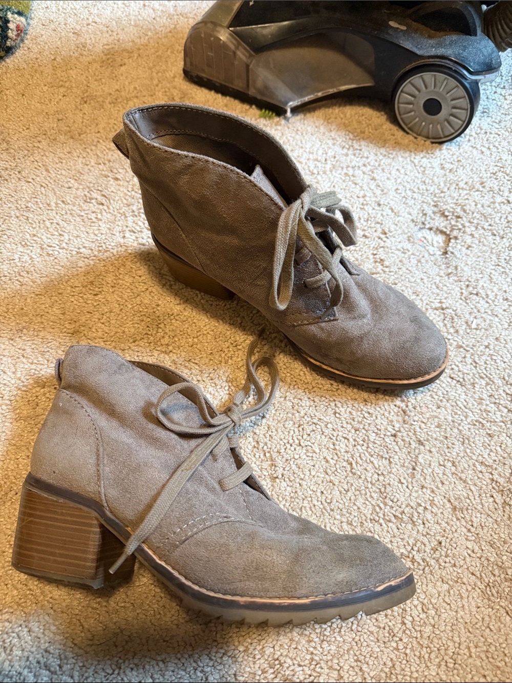 MERONA booties